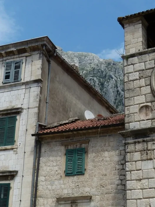 kotor montenegro the clock doesn’t strike 4