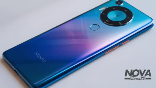 the honor magic 7 pro debuts pushing the boundaries of ai and battery tech